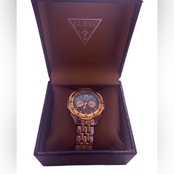 Guess watch - Picture 3 of 5